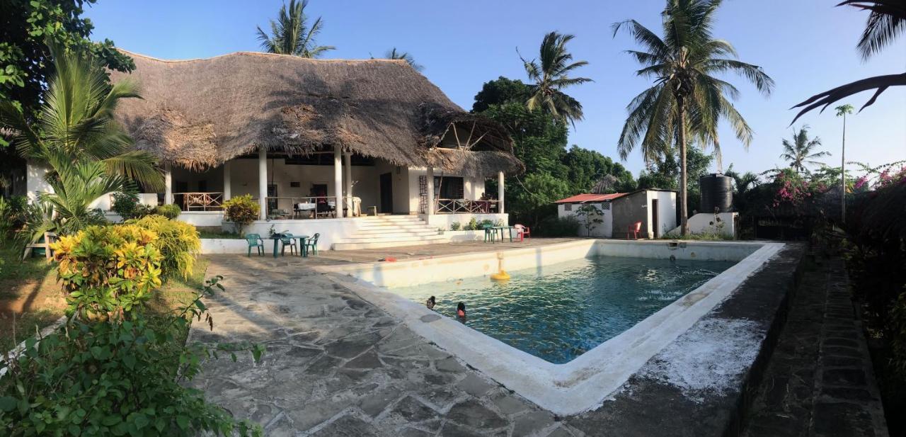 Travellers Inn Resort Malindi Kijiwetanga Экстерьер фото
